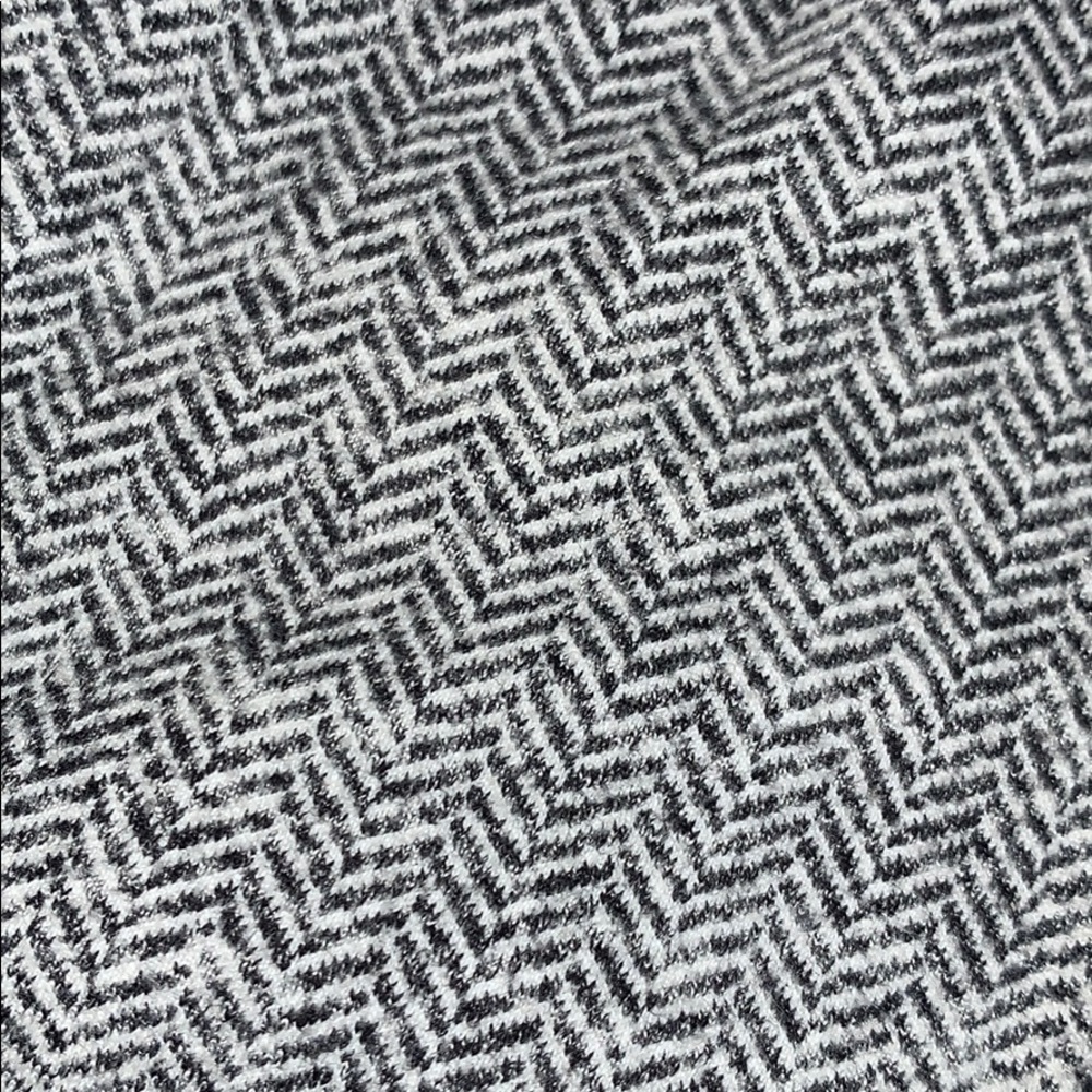 Lululemon Jacket - Picture 2 of 3